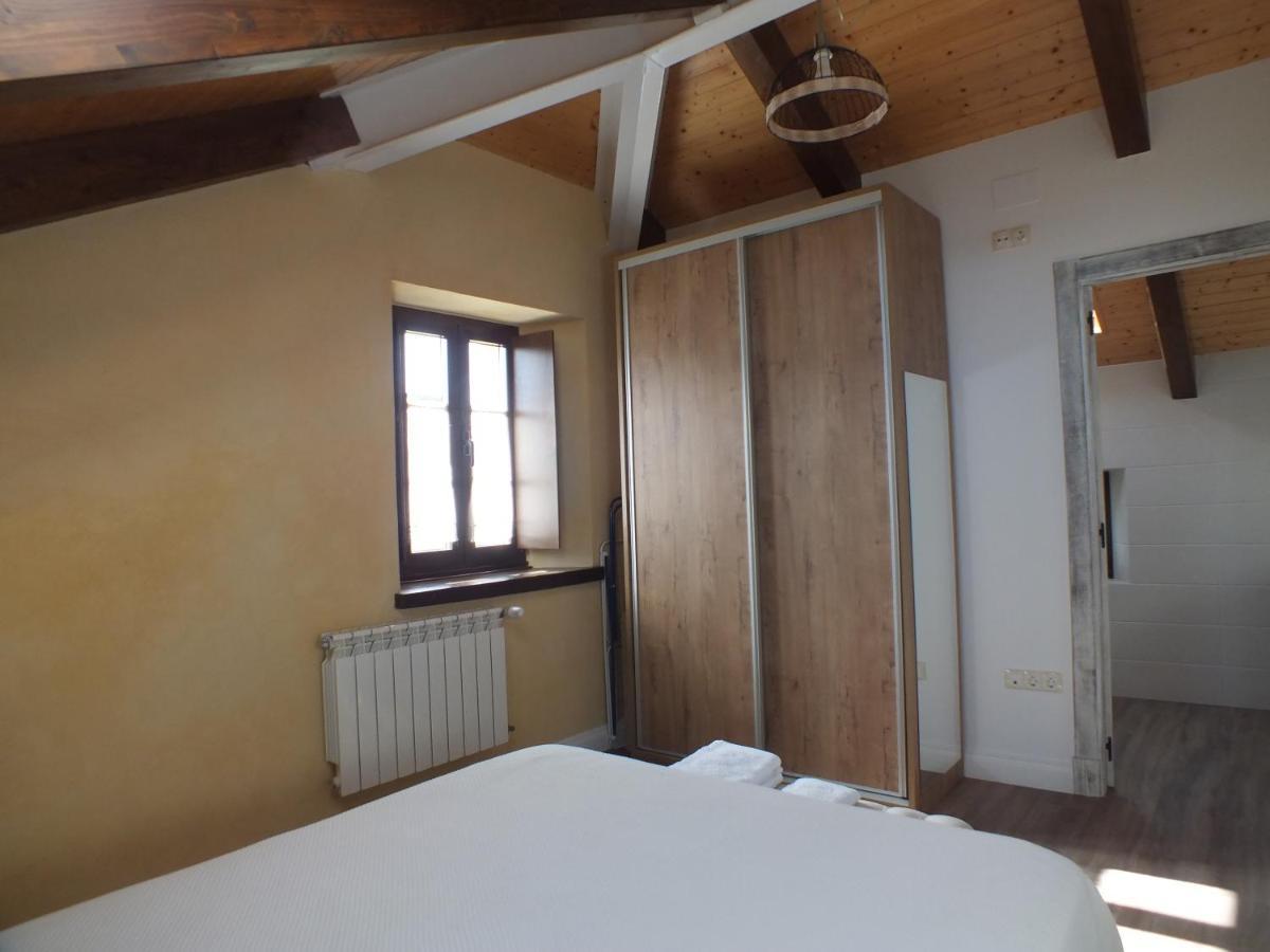 Apartamentos Puerta Del Castro Coana ภายนอก รูปภาพ