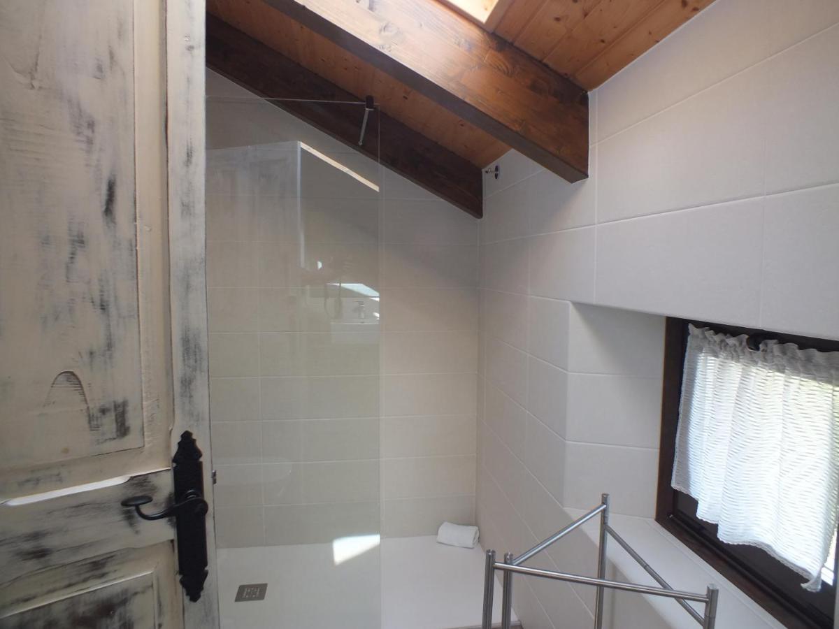 Apartamentos Puerta Del Castro Coana ภายนอก รูปภาพ